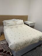 Cozy Edinburgh Apartment Escape