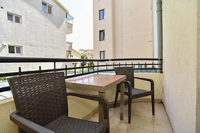 Studio With Balcony 4 min to Beach in Budva