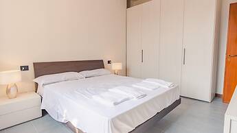 Piazza Garibaldi - Italian Homing