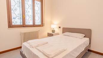 Piazza Garibaldi - Italian Homing