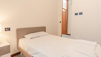 Piazza Garibaldi - Italian Homing