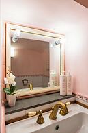 Homely City Apartment by Wonderful Italy