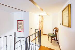 Homely City Apartment by Wonderful Italy