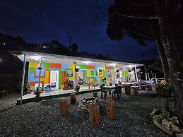 Casa De Colores