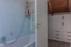 Skylight Home in Bellano