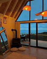 Hangalow House