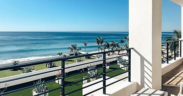 Oceanview Residence With World Class Amenities