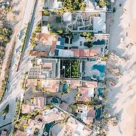 Oceanfront 2bd Penthouse