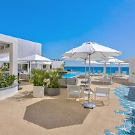 Oceanfront 2bd Penthouse
