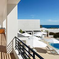 Oceanfront 3bd Penthouse Residence