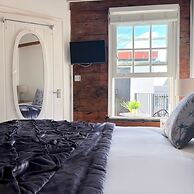 Boatman s Cottage Mousehole- Sleeps 4