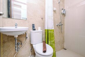 Comfort And Well Furnished Studio At Transpark Cibubur Apartment