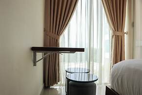 Restful 1Br Without Living Room Grand Kamala Lagoon Apartment