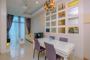 Elegant And Comfy 2Br Apartment At Casa Grande Residence