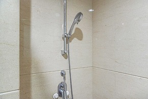 Nice And Homey 1Br Apartment At Southgate Residence