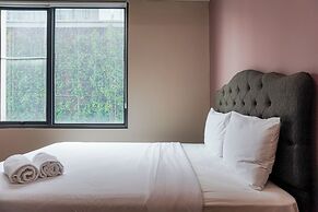 Nice And Homey 1Br Apartment At Southgate Residence