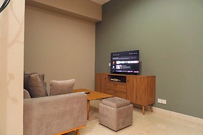 Nice And Homey 1Br Apartment At Southgate Residence