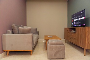 Nice And Homey 1Br Apartment At Southgate Residence