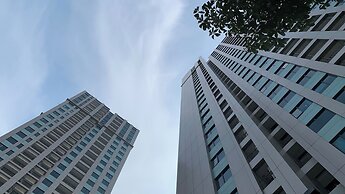 Nice And Homey 1Br Apartment At Southgate Residence