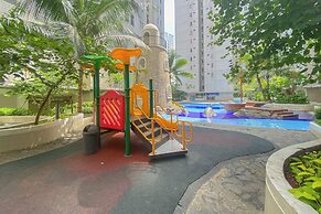 Modern Look 2Br At Bassura City Apartment