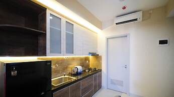 Nice And Comfortable Living 1Br At Grand Sungkono Lagoon Apartment