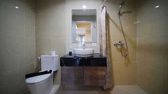 Nice And Comfortable Living 1Br At Grand Sungkono Lagoon Apartment