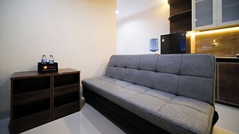 Nice And Comfortable Living 1Br At Grand Sungkono Lagoon Apartment