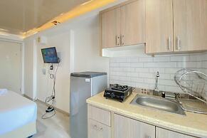 Modern Look Studio At Bassura City Apartment