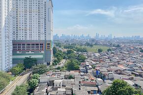 Modern Look Studio At Bassura City Apartment