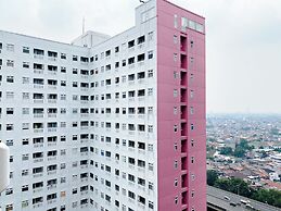 Comfort Designed 2Br Green Pramuka City Apartment