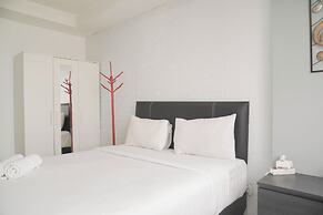 Minimalist And Cozy Living 1Br Belmont Residence Puri Apartment