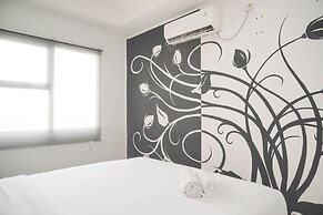 Minimalist And Cozy Living 1Br Belmont Residence Puri Apartment