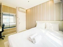 Homey Apartment With 1Br At Parahyangan Residence