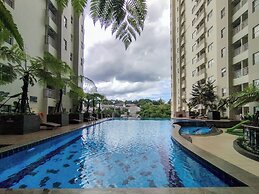 Homey Apartment With 1Br At Parahyangan Residence