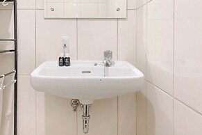 Good And Spacious 3Br At Springlake Summarecon Bekasi Apartment