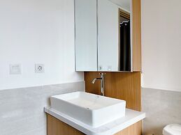 Spacious And Homey 2Br With Work Space At Meikarta Apartment