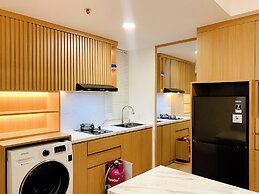 Spacious And Homey 2Br With Work Space At Meikarta Apartment