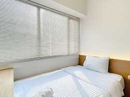 Spacious And Homey 2Br With Work Space At Meikarta Apartment