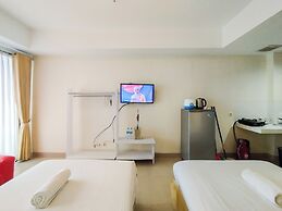 Trendy Studio At Apartment Beverly Dago