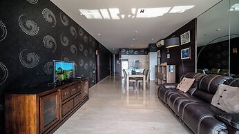 Strategic And Spacious 2Br At Sumatra36 Apartment