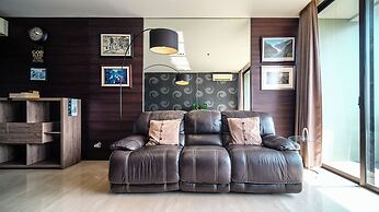 Strategic And Spacious 2Br At Sumatra36 Apartment