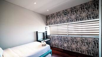 Strategic And Spacious 2Br At Sumatra36 Apartment