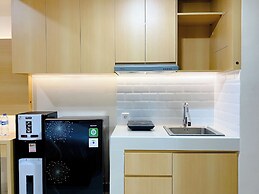 Homey And Cozy Living Studio Pollux Chadstone Apartment