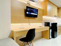 Homey And Cozy Living Studio Pollux Chadstone Apartment