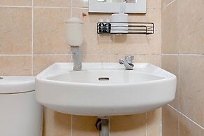 Comfort Living 2Br Kebagusan City Apartment