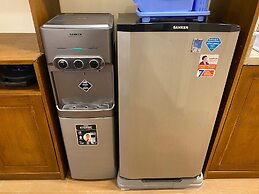 Good And Comfortable Studio At Menteng Square Apartment