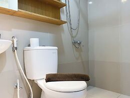 Good And Comfy Studio At Azalea Suites Apartment