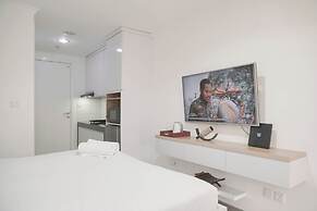 Cozy Living And Homey Studio Apartment Tuscany Residences