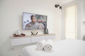 Cozy Living And Homey Studio Apartment Tuscany Residences