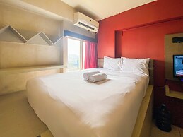 Serene Studio Room At 5Th Floor Suites @Metro Apartment